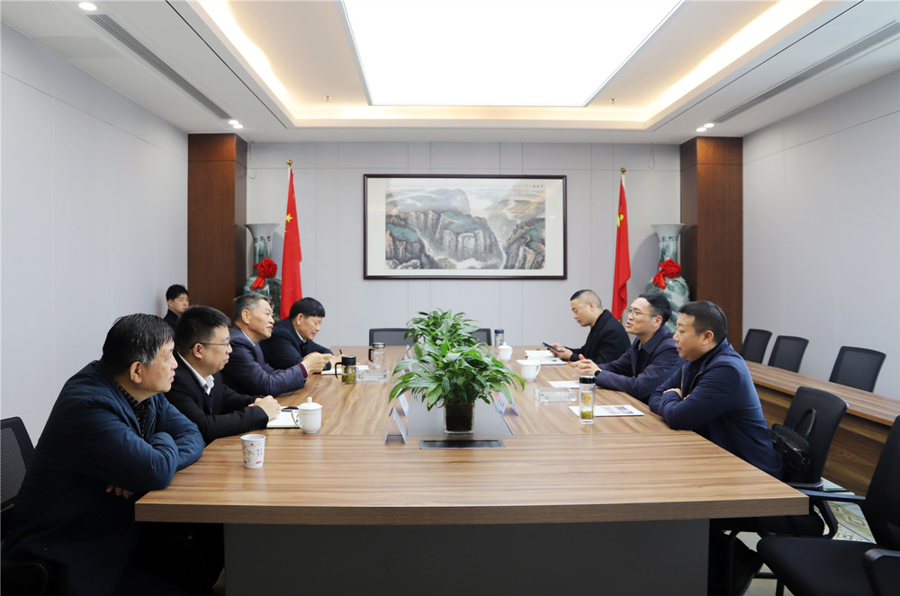 舒城县副县长吴军涛来华力考察调研