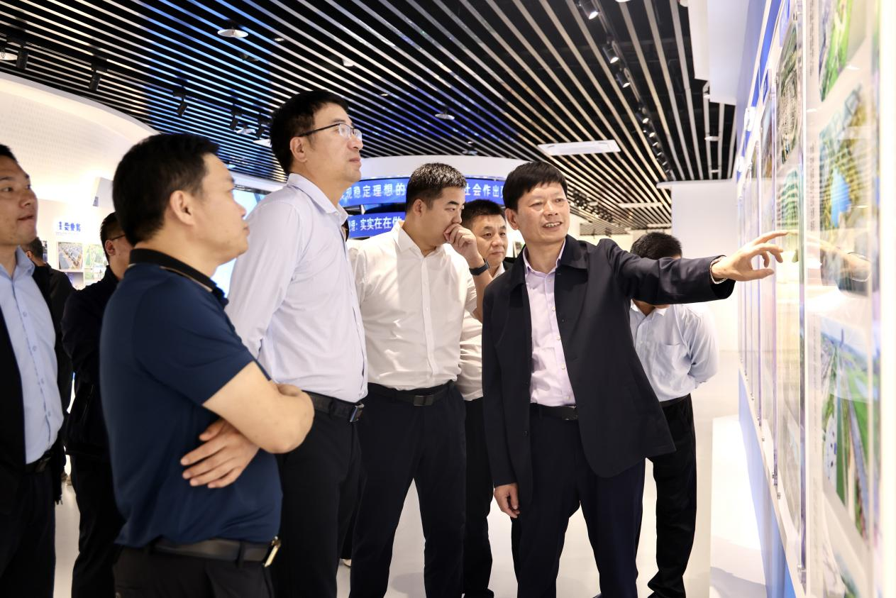 中国水利水电第十一工程局到华力走访交流