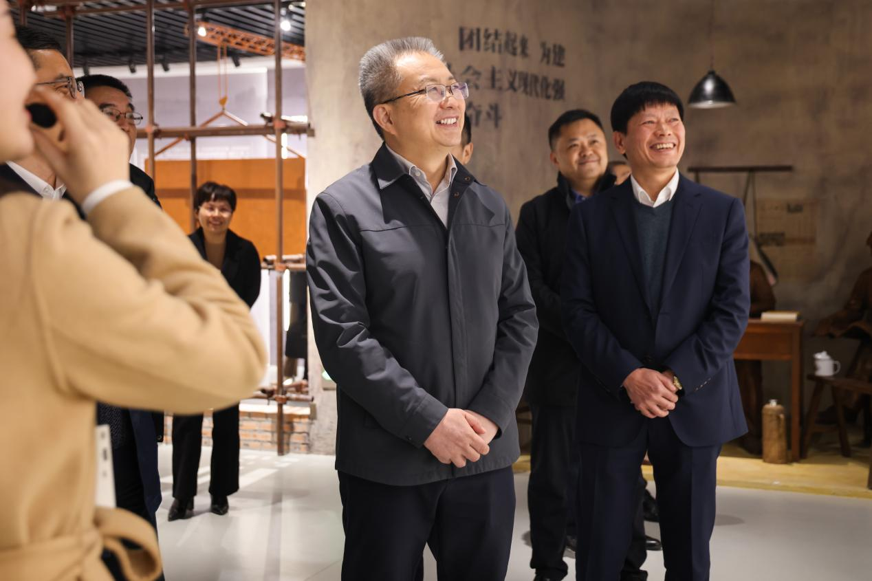 合肥市委常委、纪委书记、监委主任黄维群来华力 开展“优环境、促发展”帮扶解困活动